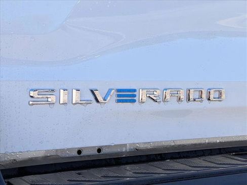 New 2026 Chevrolet Silverado EV LT image 17