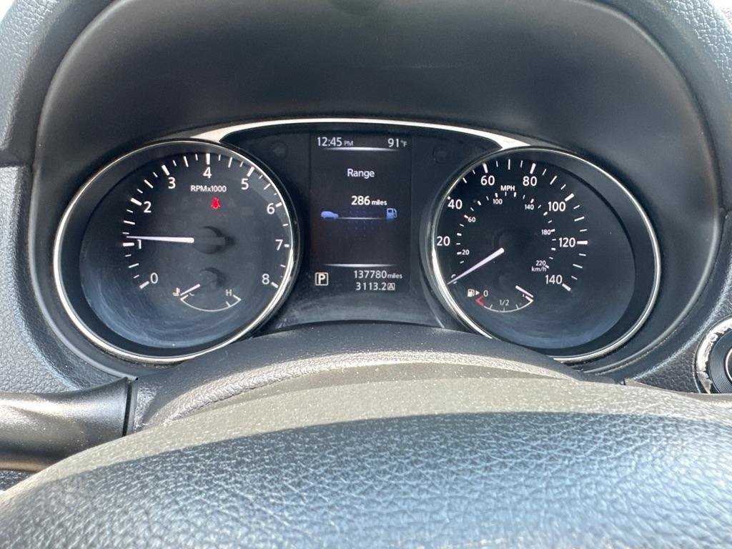 Used 2016 Nissan Rogue SL AWD/4WD image 11