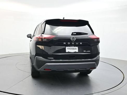 Used 2023 Nissan Rogue SL AWD/4WD image 6
