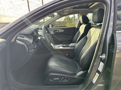 Used 2023 Acura TLX image 16
