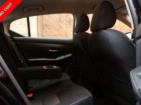 Used 2022 Nissan Sentra SV image 45