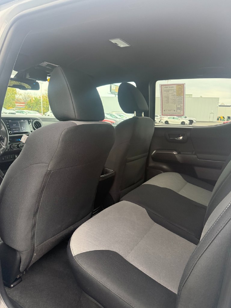 Used 2021 Toyota Tacoma TRD Sport w/ Technology Package AWD/4WD image 26