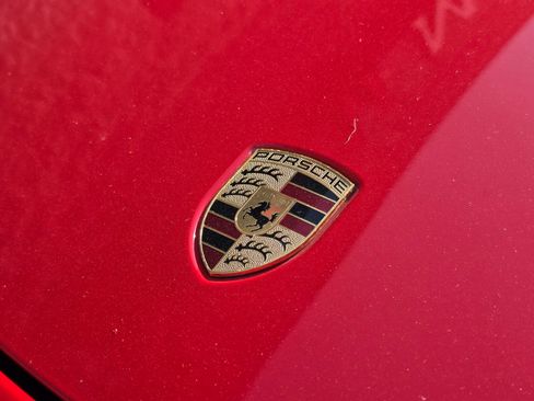 Used 2016 Porsche Cayman GT4 RWD image 3