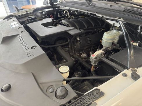 Used 2020 Chevrolet Suburban LT image 64