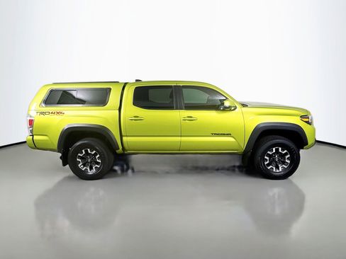 Used 2023 Toyota Tacoma TRD Off-Road w/ TRD Premium Off Road Package AWD/4WD image 8
