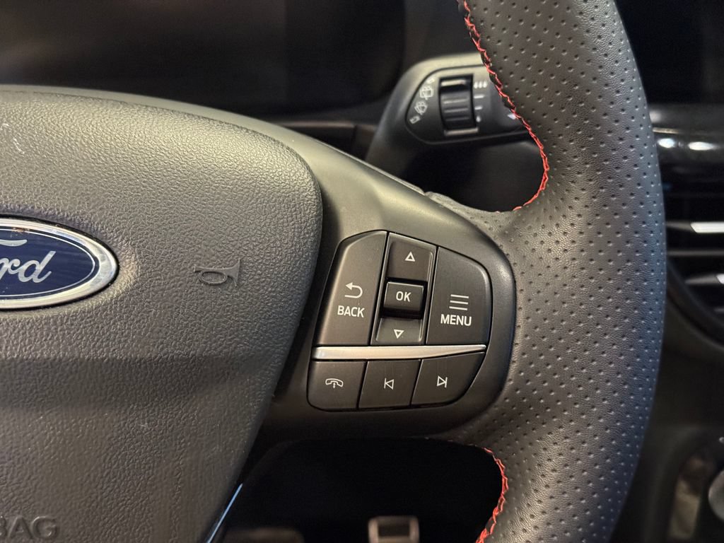 Used 2023 Ford Escape ST-Line w/ Tech Pack #1 AWD/4WD image 12