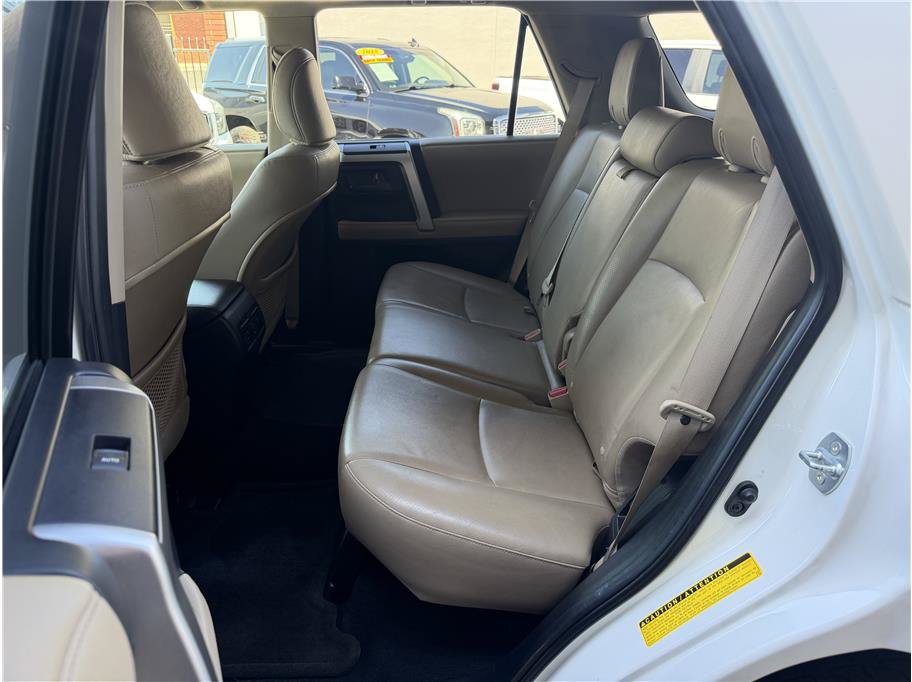 Used 2012 Toyota 4Runner Limited AWD/4WD image 11