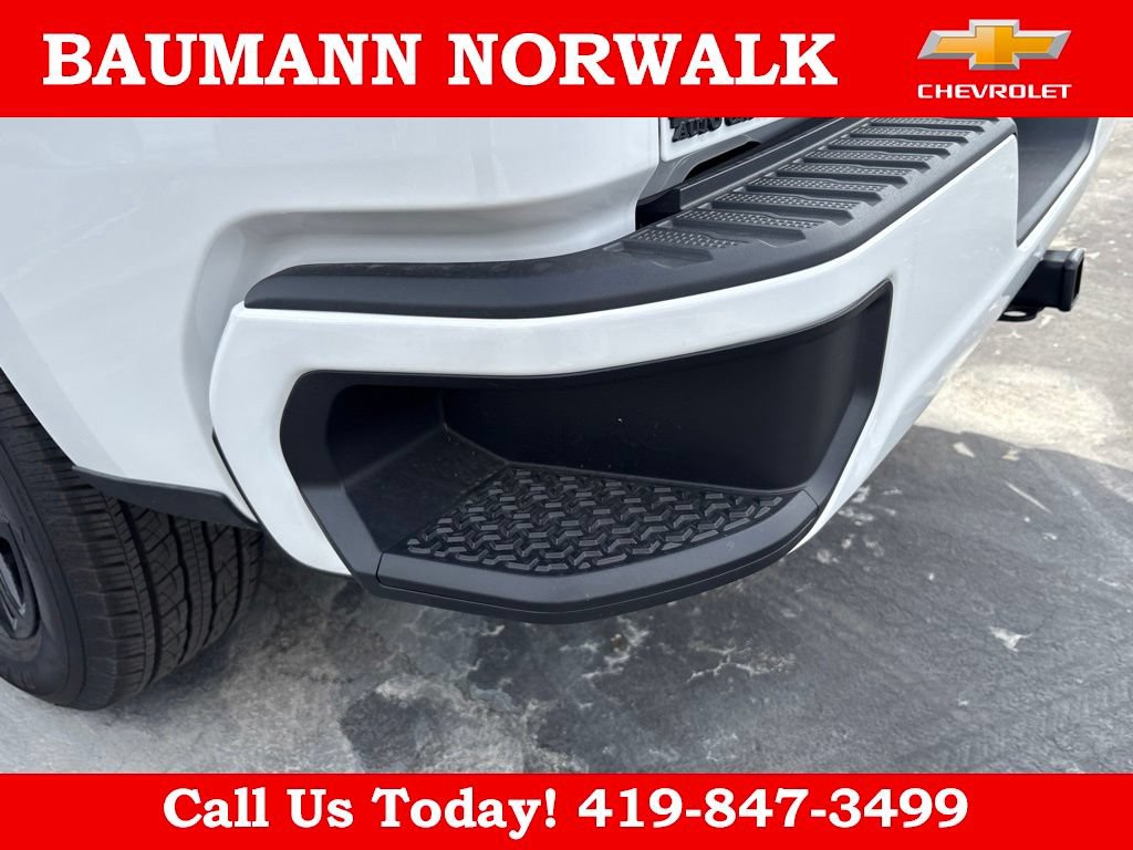 Used 2026 Chevrolet Silverado 1500 RST w/ LPO, Dark Essentials Package AWD/4WD image 19