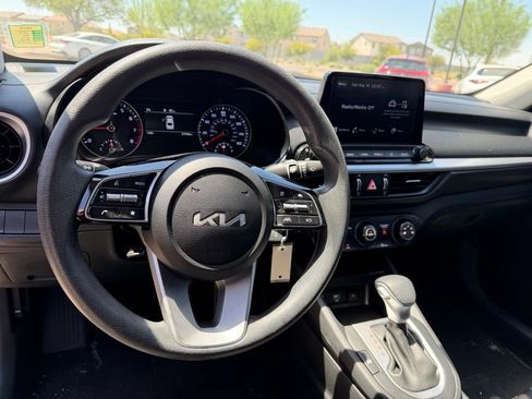 Used 2024 Kia Forte LXS FWD image 19