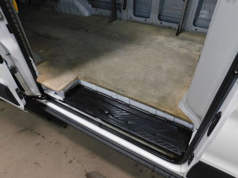 Used 2022 Ford Transit 250 148 High Roof Extended AWD image 31