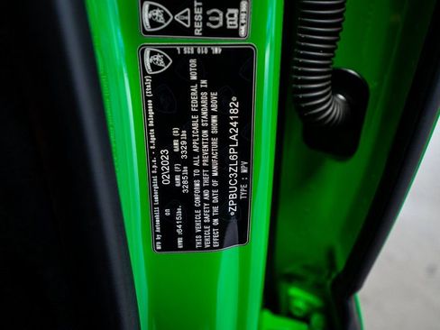 Used 2023 Lamborghini Urus Performante image 74