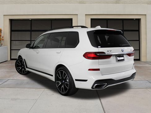 Used 2019 BMW X7 xDrive40i w/ Premium Package image 2