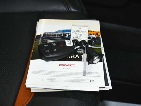 Used 2024 GMC Sierra 1500 AT4 w/ Technology Package image 76