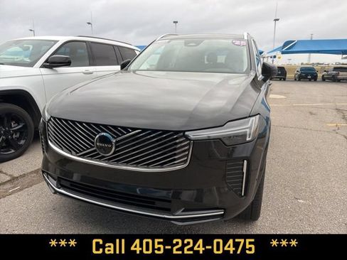 Used 2025 Volvo XC90 B6 Plus AWD/4WD image 5
