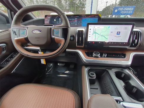New 2025 Ford Expedition King Ranch image 15