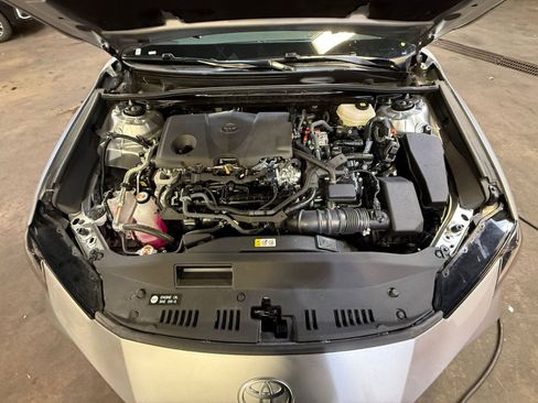 Used 2025 Toyota Camry LE image 31