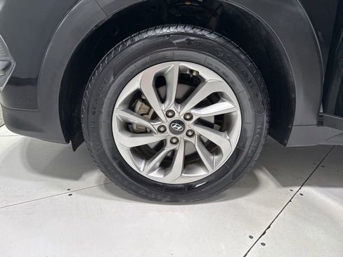 Used 2018 Hyundai Tucson SE FWD image 4