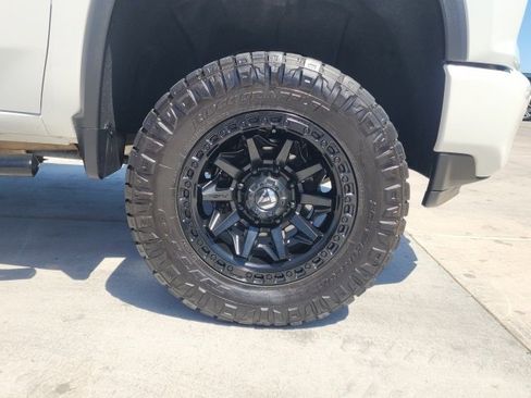 Used 2023 Chevrolet Silverado 3500 High Country w/ Safety Package II image 28