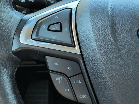 Certified 2024 Ford Edge Titanium image 24