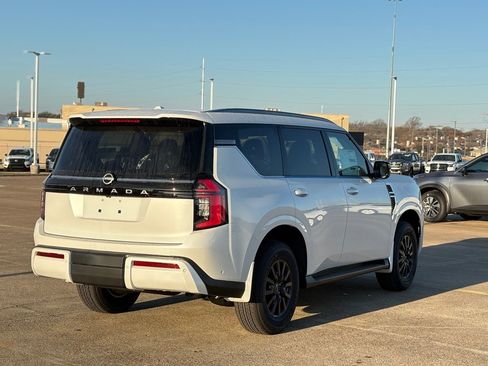 New 2026 Nissan Armada SV image 7