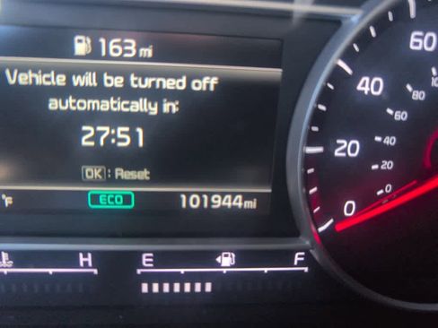 Used 2021 Kia Sorento S w/ Panoramic Sunroof Package image 11