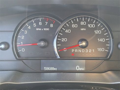 Used 2008 Cadillac DTS w/ Sun And Sound Package image 18