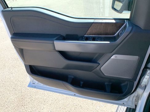 Used 2023 Ford F150 Lariat w/ Equipment Group 502A High image 18