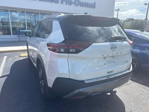 Used 2023 Nissan Rogue SL w/ SL Premium Package AWD/4WD image 16