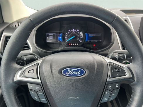 Certified 2024 Ford Edge SEL w/ Convenience Package AWD/4WD image 33