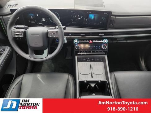 Used 2025 Hyundai Santa Fe Calligraphy AWD/4WD image 26