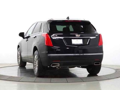 Used 2017 Cadillac XT5 Luxury w/ Driver Awareness Package image 3