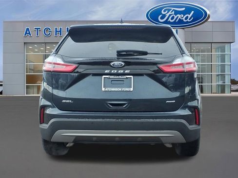 Certified 2023 Ford Edge SEL image 7