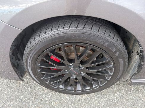 Used 2019 Toyota Camry SE image 11