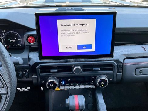 Used 2025 Toyota Tacoma TRD Pro w/ Tow Tech Package image 7