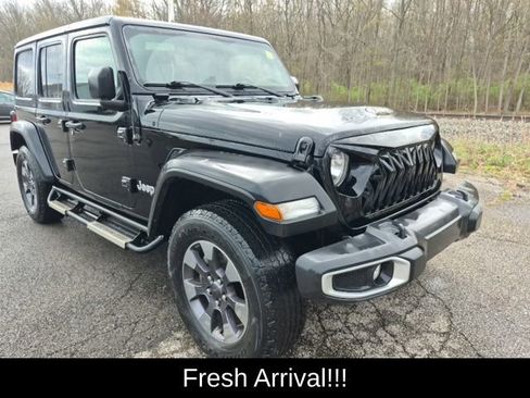 Used 2021 Jeep Wrangler Unlimited Sport AWD/4WD image 3