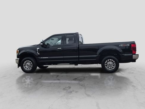 Used 2022 Ford F250 XLT w/ XLT Premium Package AWD/4WD image 5