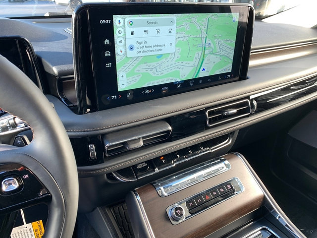 New 2027 Lincoln Aviator Reserve AWD/4WD image 22