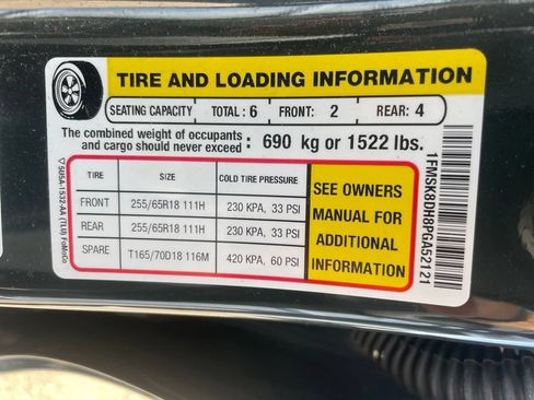 Used 2023 Ford Explorer XLT w/ Equipment Group 202A AWD/4WD image 35