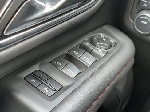 Used 2022 Chevrolet Tahoe RST w/ Luxury Package image 26