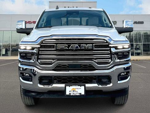 New 2025 RAM 3500 Laramie image 7
