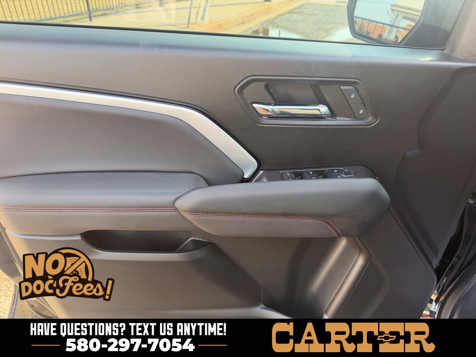 Used 2024 Chevrolet Colorado Z71 w/ Z71 Convenience Package 2 AWD/4WD image 13