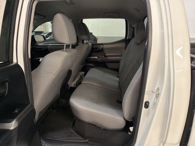 Used 2017 Toyota Tacoma SR5 w/ Tow Package AWD/4WD image 21