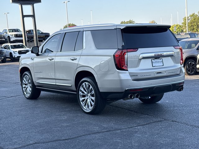 Used 2021 GMC Yukon Denali w/ Denali Premium Package AWD/4WD image 16