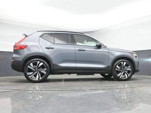 Used 2023 Volvo XC40 B5 Ultimate w/ Climate Package AWD/4WD image 44