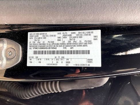 Used 2025 Ford Escape ST-Line AWD/4WD image 35