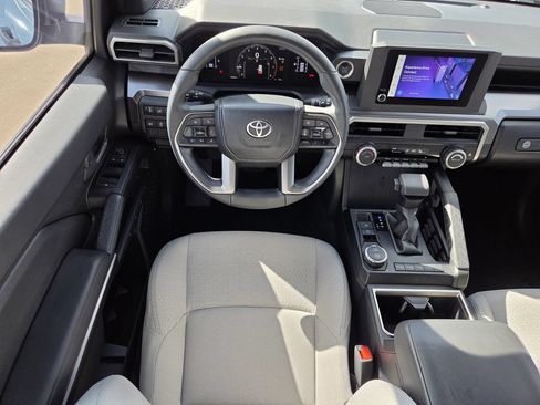 Used 2025 Toyota 4Runner SR5 RWD image 13