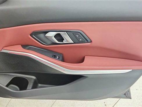 Used 2025 BMW 330i xDrive Sedan image 25