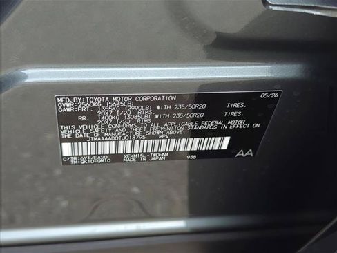 New 2026 Toyota C-HR AWD/4WD image 23