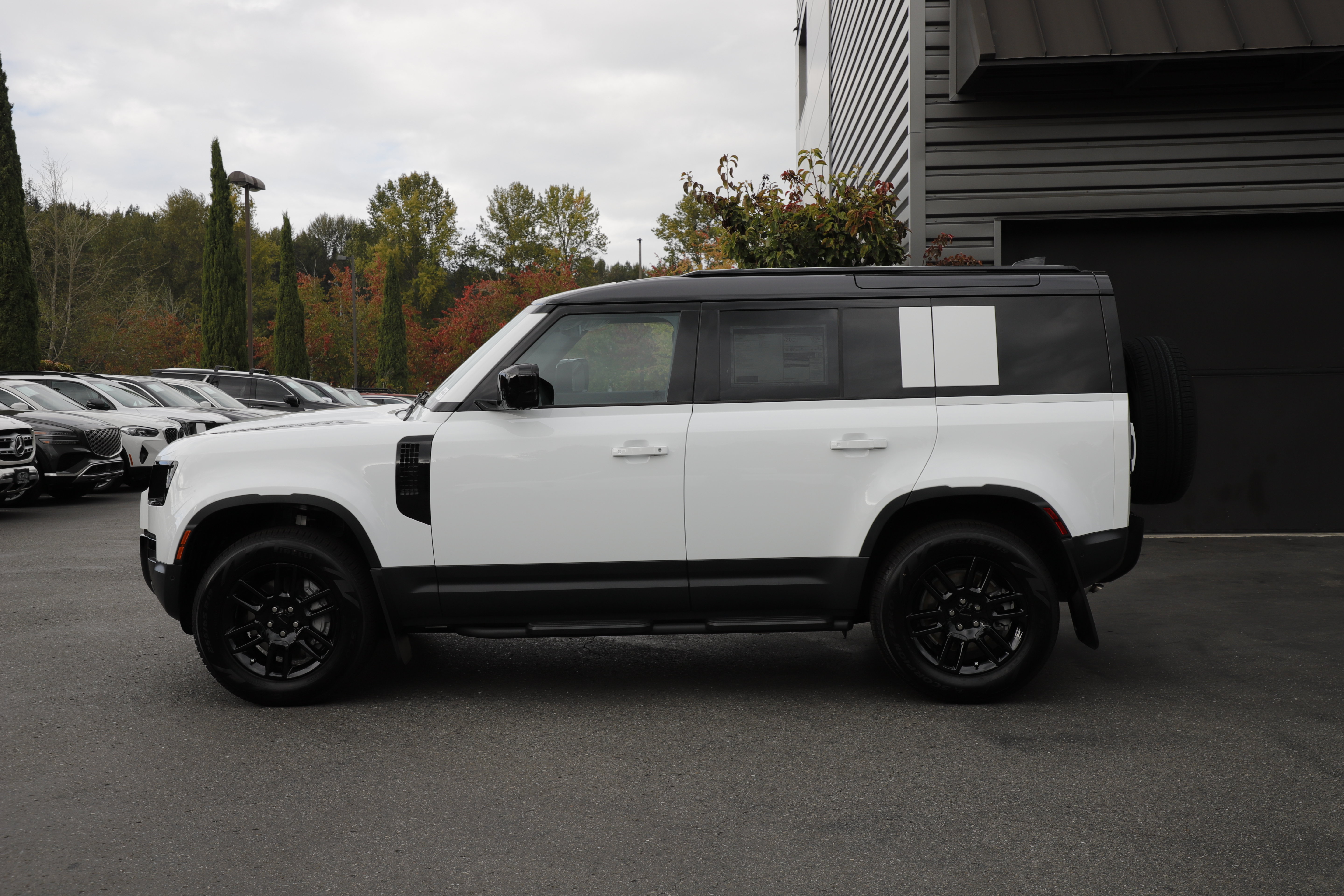 New 2026 Land Rover Defender 110 S AWD/4WD image 3