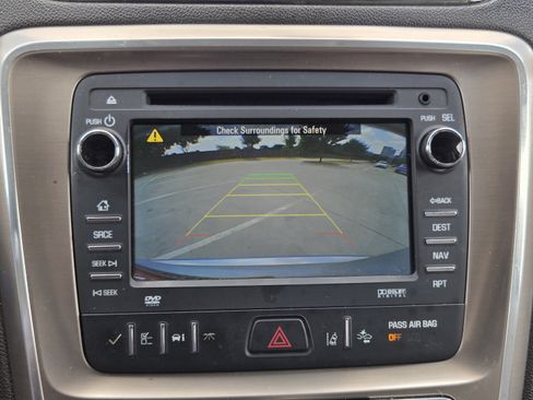 Used 2014 GMC Acadia Denali FWD image 13